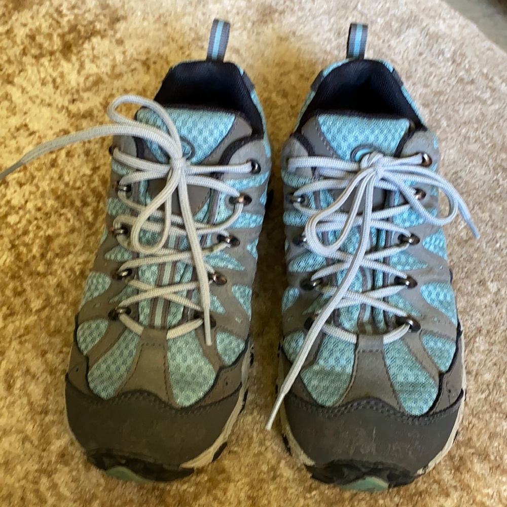 Women’s Oboz Hiking Shoe